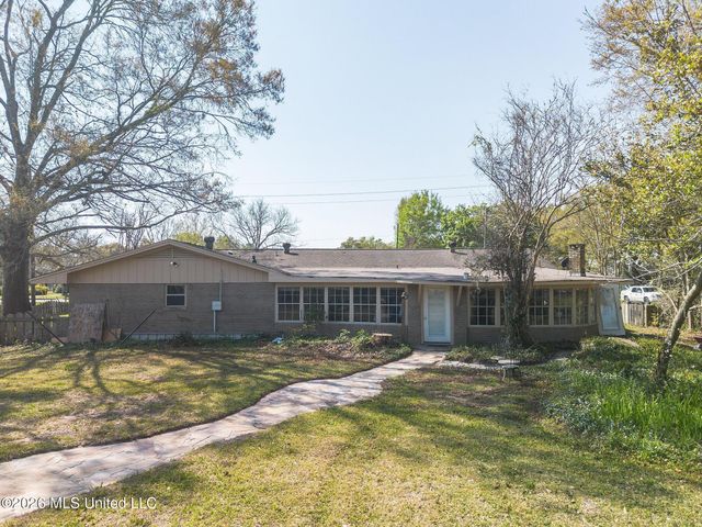20092 Pineville Road, Long Beach, MS 39560