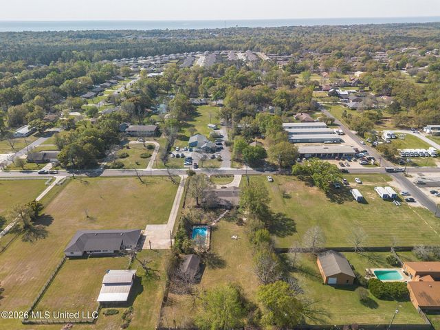 20092 Pineville Road, Long Beach, MS 39560