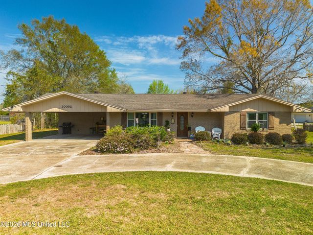 20092 Pineville Road, Long Beach, MS 39560