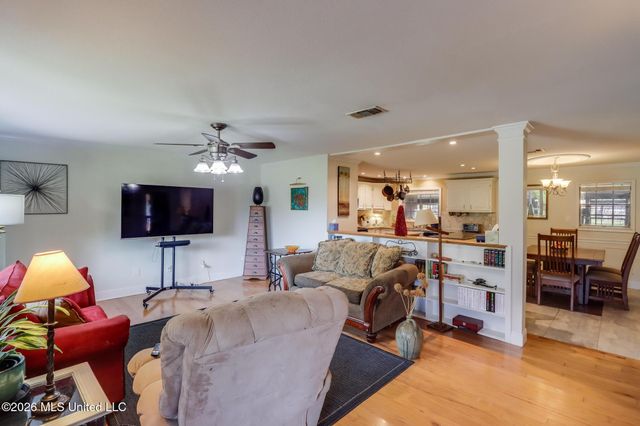 20092 Pineville Road, Long Beach, MS 39560