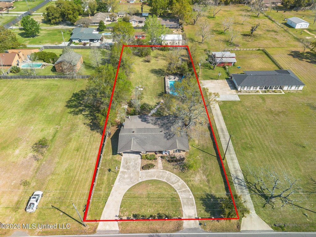 20092 Pineville Road, Long Beach, MS 39560