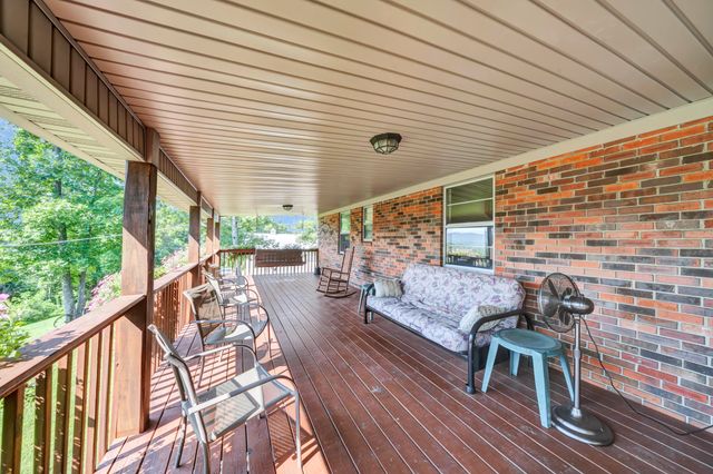 175 N Bend Road, Stanton, KY 40380