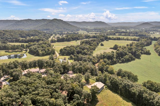 175 N Bend Road, Stanton, KY 40380