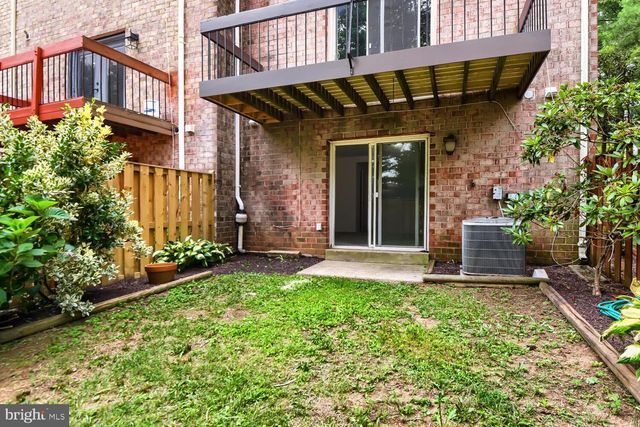 9501 SEA SHADOW, Columbia, MD 21046
