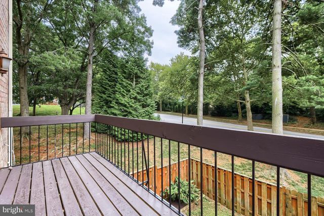 9501 SEA SHADOW, Columbia, MD 21046