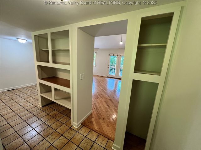 3534 Walker Drive, Charleston, WV 25312