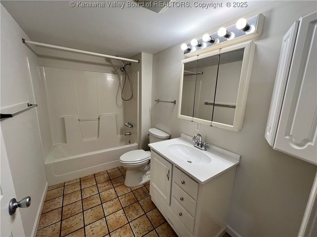 3534 Walker Drive, Charleston, WV 25312