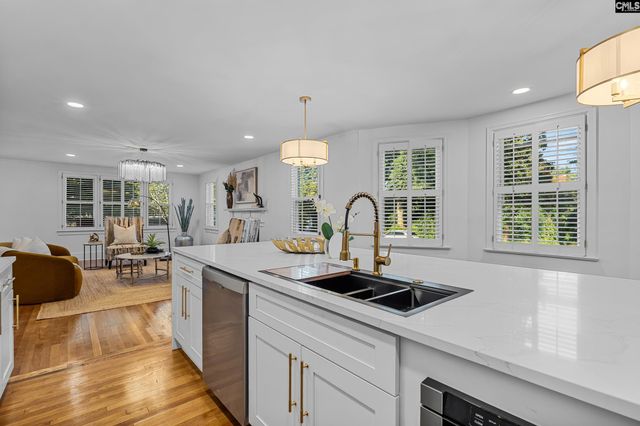 3726 Blossom Street, Columbia, SC 29205