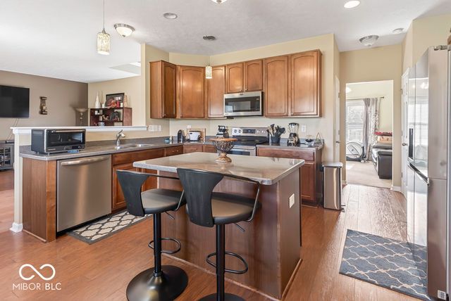 1416 Gleneagle Drive, Indianapolis, IN 46239