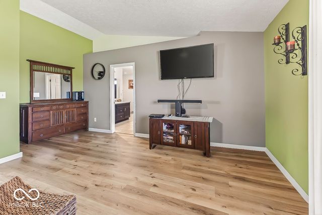 1416 Gleneagle Drive, Indianapolis, IN 46239