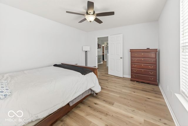 1416 Gleneagle Drive, Indianapolis, IN 46239