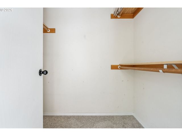 16315 Sw WILLOW Dr, Sherwood, OR 97140