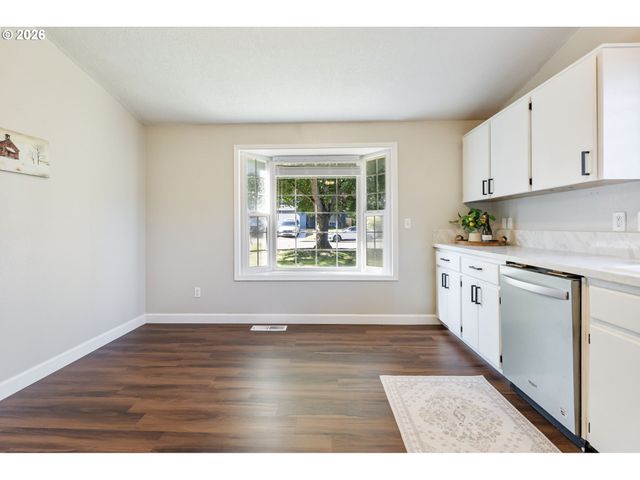 16315 Sw WILLOW Dr, Sherwood, OR 97140