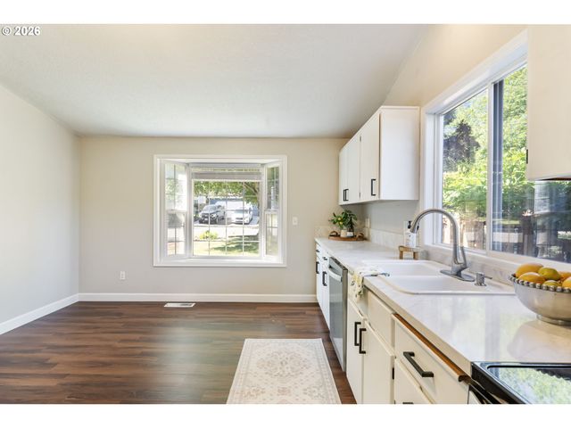 16315 Sw WILLOW Dr, Sherwood, OR 97140