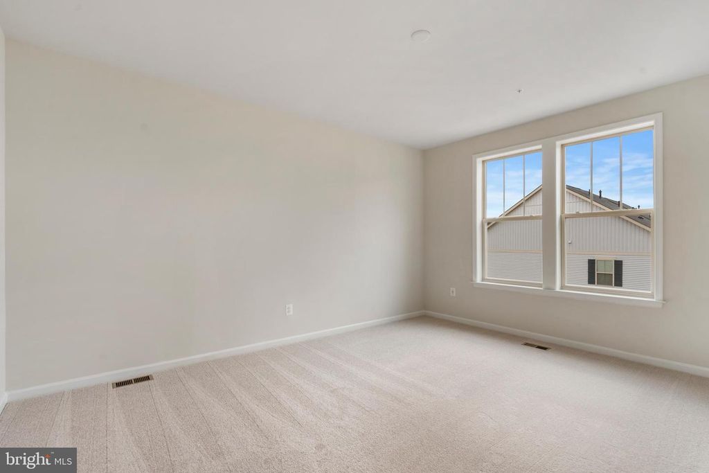 Image 14 of property listing at 5872 BELLA MARIE WAY, Frederick, MD 21703