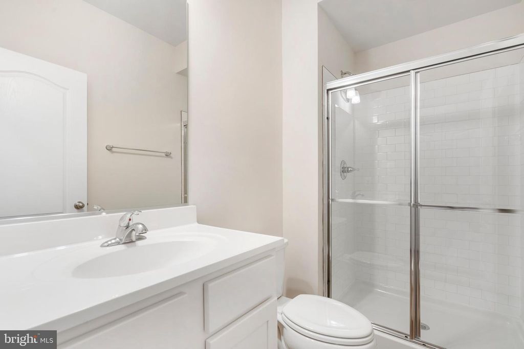 Image 26 of property listing at 5872 BELLA MARIE WAY, Frederick, MD 21703