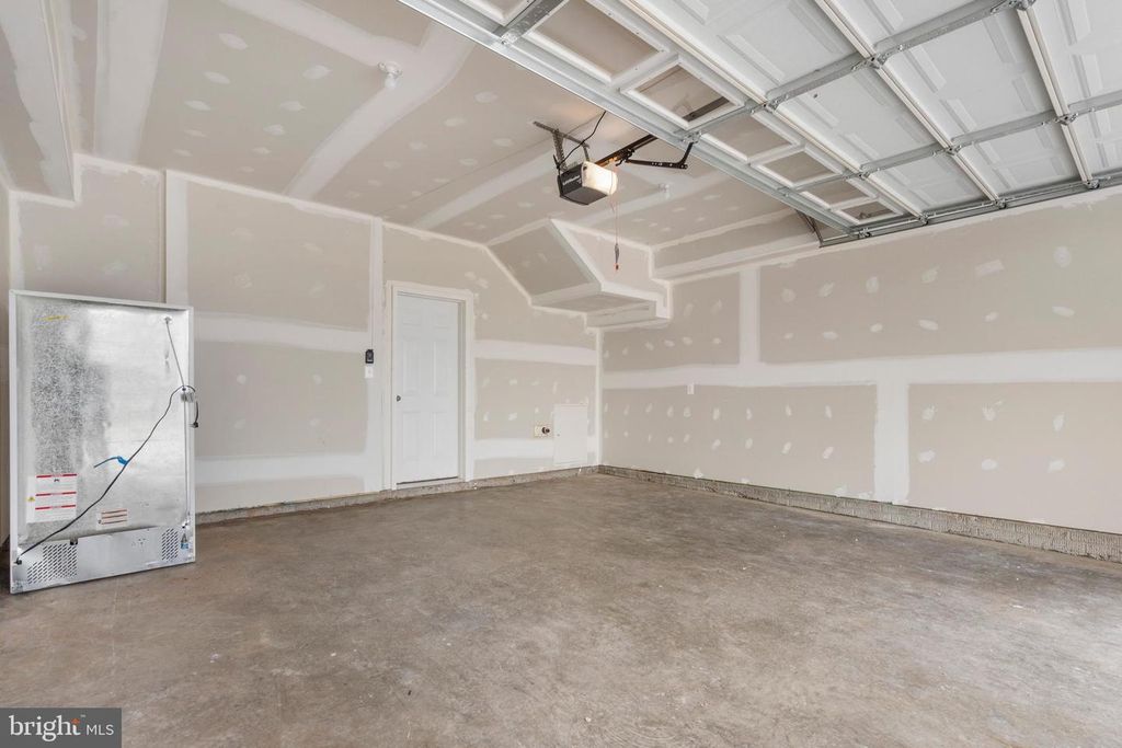 Image 27 of property listing at 5872 BELLA MARIE WAY, Frederick, MD 21703
