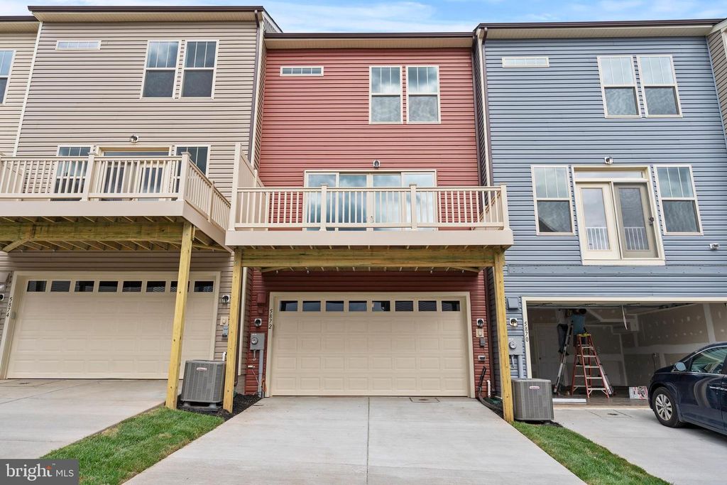 Image 31 of property listing at 5872 BELLA MARIE WAY, Frederick, MD 21703