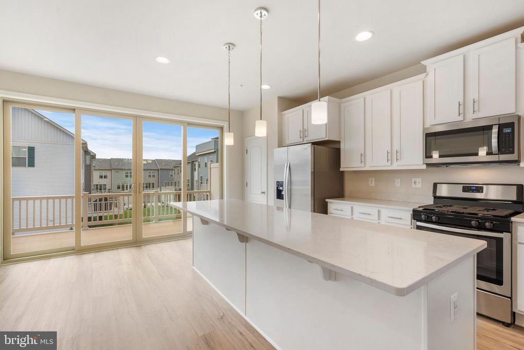 Image 7 of property listing at 5872 BELLA MARIE WAY, Frederick, MD 21703
