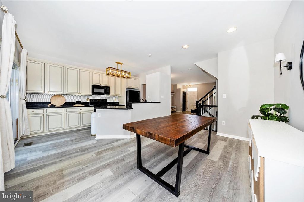 Image 18 of property listing at 2250 WETHERBURNE WAY, Frederick, MD 21702