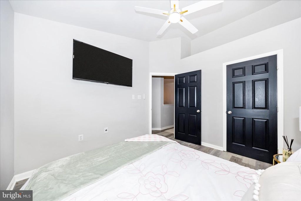 Image 28 of property listing at 2250 WETHERBURNE WAY, Frederick, MD 21702