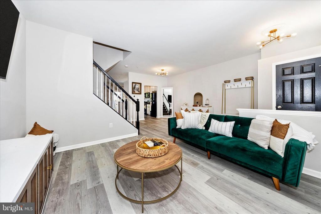 Image 7 of property listing at 2250 WETHERBURNE WAY, Frederick, MD 21702