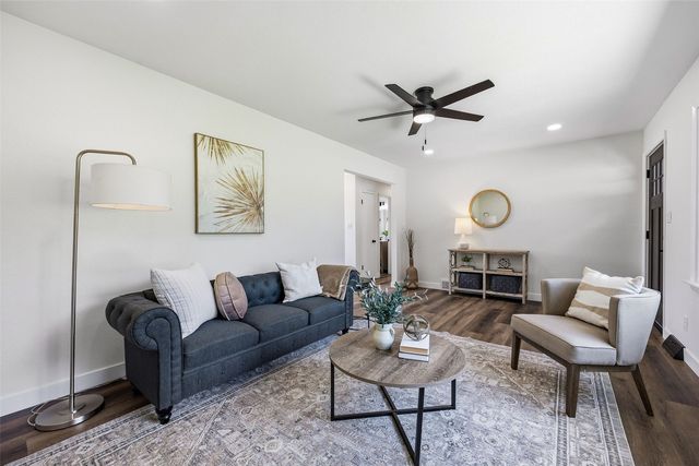 3713 Rogers, Cedar Rapids, IA 52405