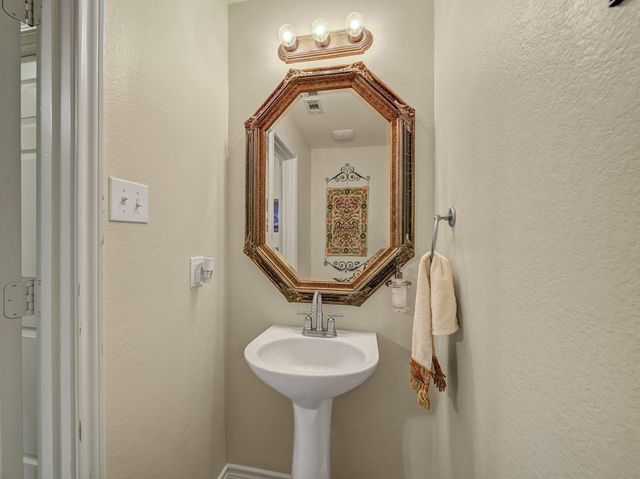 1002 Saint Gregory Drive, Mansfield, TX 76063