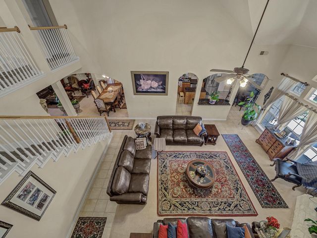 1002 Saint Gregory Drive, Mansfield, TX 76063