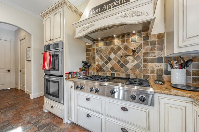 12001 St Hwy 31, Malakoff, TX 75148