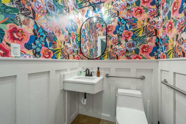 12001 St Hwy 31, Malakoff, TX 75148