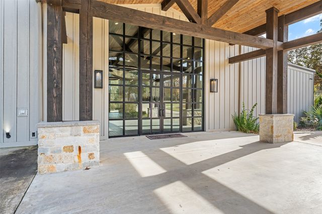 12001 St Hwy 31, Malakoff, TX 75148