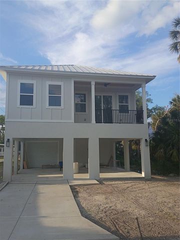 158 E SPRUCE STREET, Tarpon Springs, FL 34689
