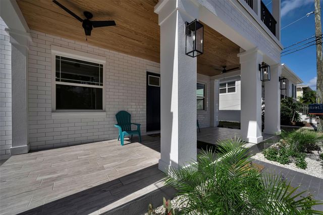 158 E SPRUCE STREET, Tarpon Springs, FL 34689