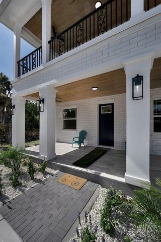 158 E SPRUCE STREET, Tarpon Springs, FL 34689