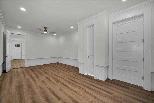 158 E SPRUCE STREET, Tarpon Springs, FL 34689