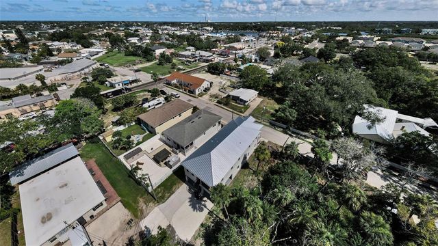 158 E SPRUCE STREET, Tarpon Springs, FL 34689