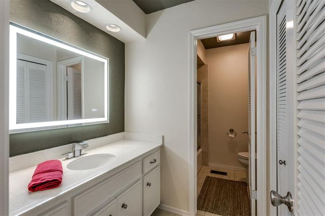 2933 Browne Stone Road, Oklahoma City, OK 73120