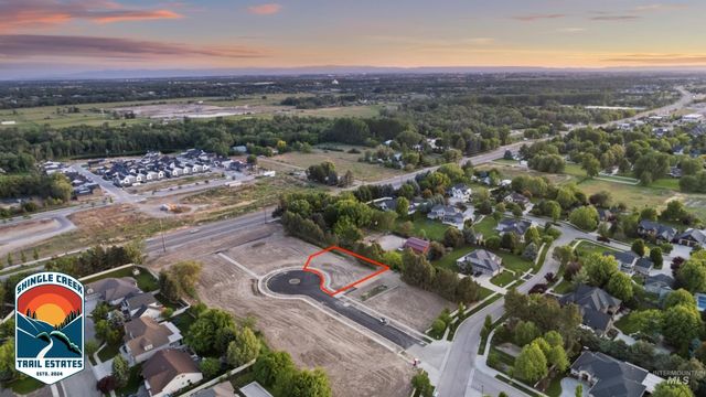 179 N Timber Wolf Pl, Eagle, ID 83616