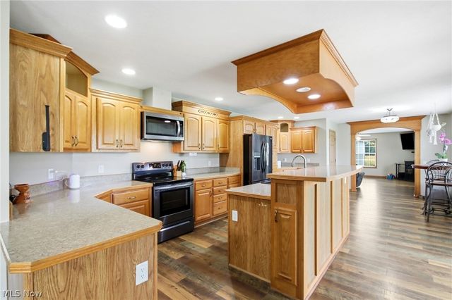 40308 Whitney Road, Lagrange, OH 44050
