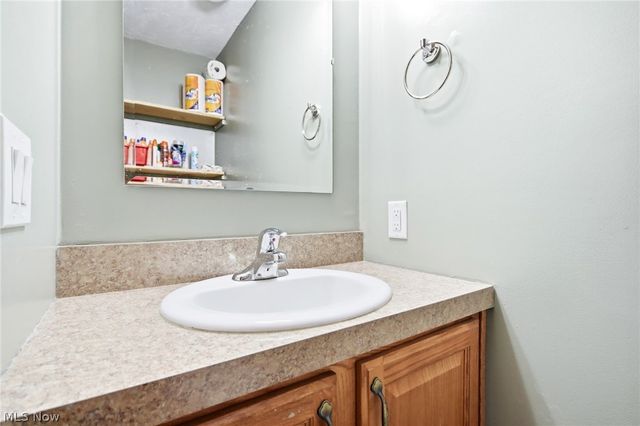 40308 Whitney Road, Lagrange, OH 44050