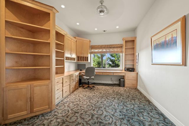 2233 Toscana Pl, Auburn, CA 95603