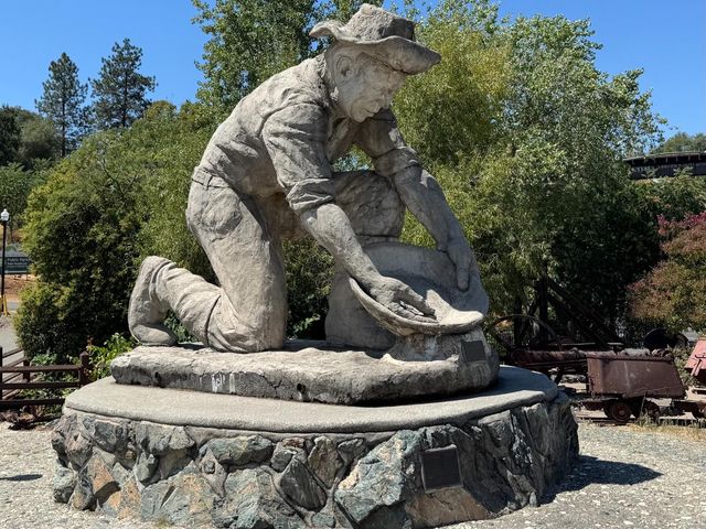 2233 Toscana Pl, Auburn, CA 95603