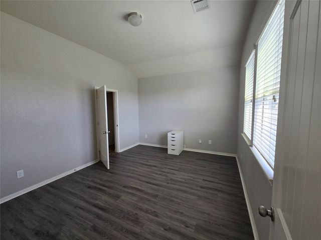 107 Piney Pathway, Magnolia, TX 77354
