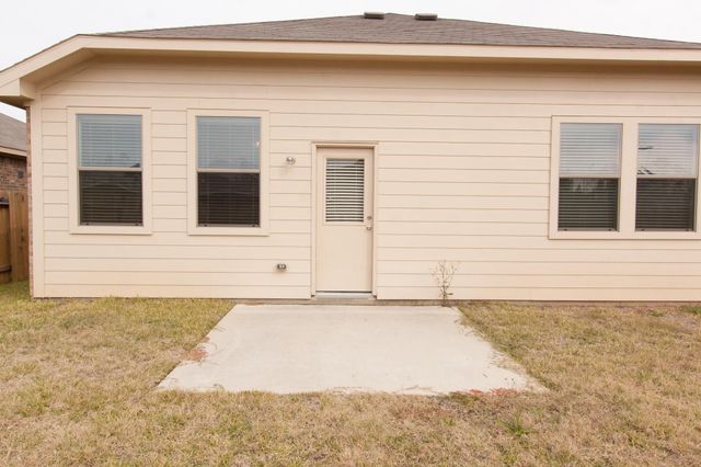 107 Piney Pathway, Magnolia, TX 77354