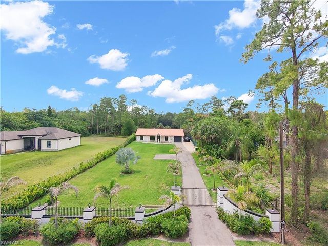 3270 14th AVE NE, Naples, FL 34120