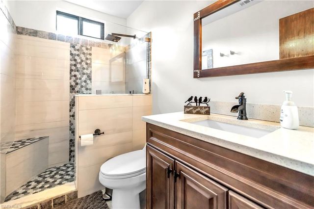 3270 14th AVE NE, Naples, FL 34120
