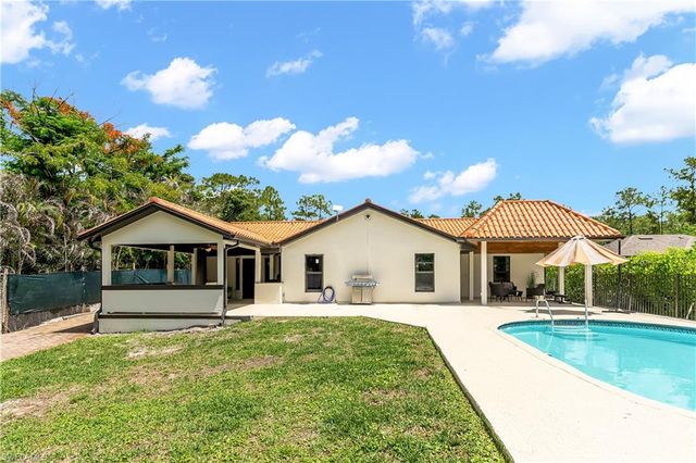 3270 14th AVE NE, Naples, FL 34120