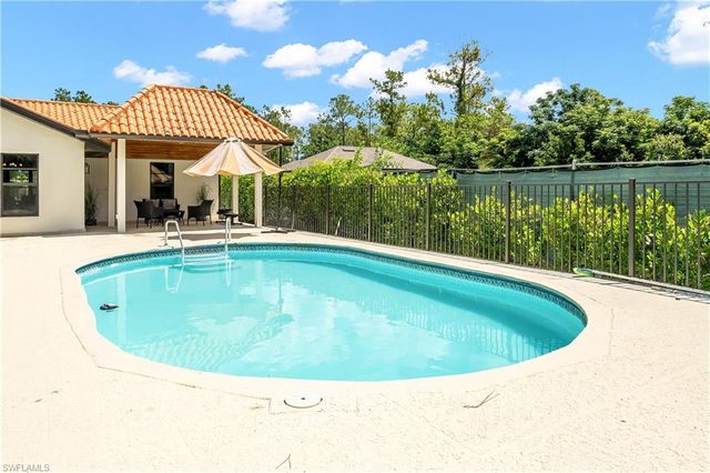3270 14th AVE NE, Naples, FL 34120