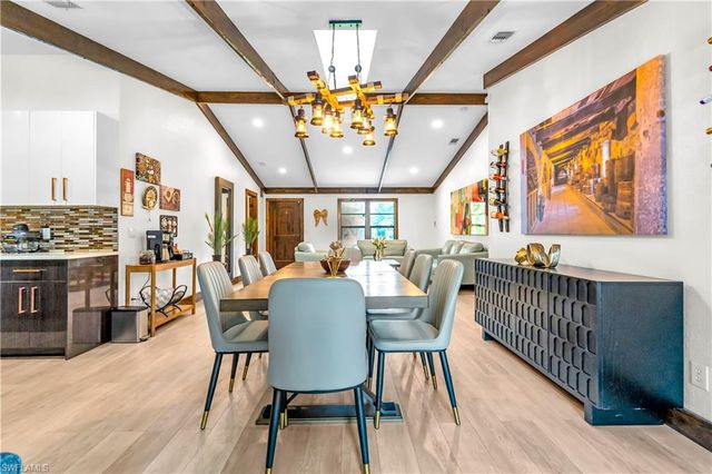 3270 14th AVE NE, Naples, FL 34120